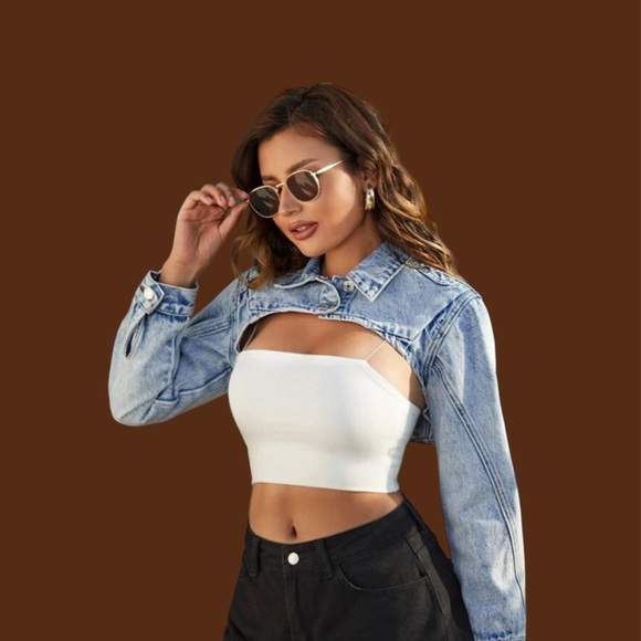 Women’s Denim Jacket - Picture 6 of 7